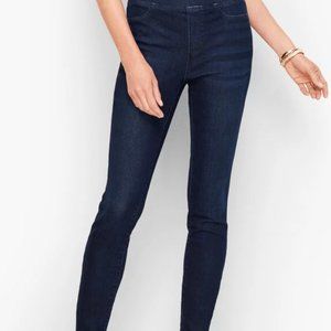 HUE SCULPT PULL-ON DENIM JEGGINGS SZ L NWOT